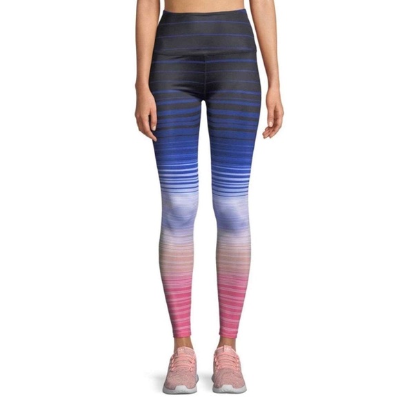 Beyond Yoga Lux Summer Shades Ombré Striped Leggings Size Small - Picture 3 of 14